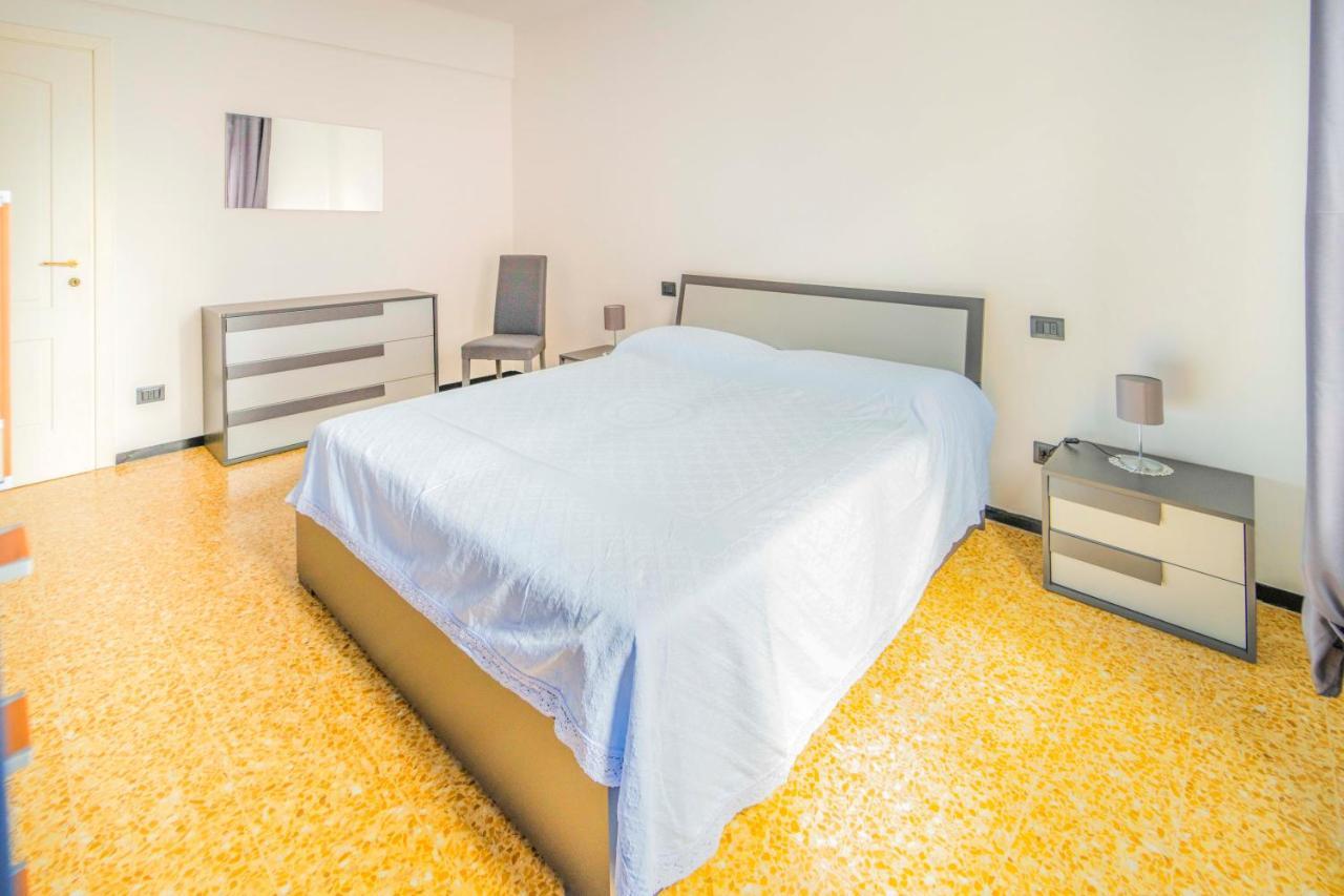 193 - Casa Via Della Chiusa - Centralissimo E Vicino Alla Baia Del Silenzio, Spiaggia E Mare 150M - Parcheggio Gratis Incluso E Aria Condizionata Sestri Levante Eksteriør bilde