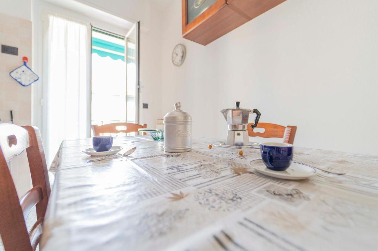 193 - Casa Via Della Chiusa - Centralissimo E Vicino Alla Baia Del Silenzio, Spiaggia E Mare 150M - Parcheggio Gratis Incluso E Aria Condizionata Sestri Levante Eksteriør bilde