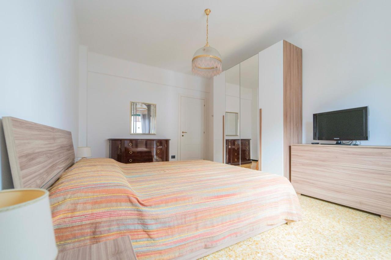 193 - Casa Via Della Chiusa - Centralissimo E Vicino Alla Baia Del Silenzio, Spiaggia E Mare 150M - Parcheggio Gratis Incluso E Aria Condizionata Sestri Levante Eksteriør bilde
